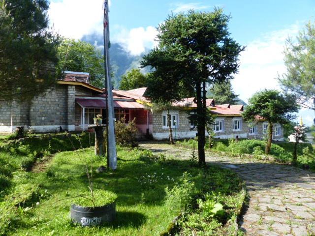 Lukla Airport Resort Lukla Extérieur photo